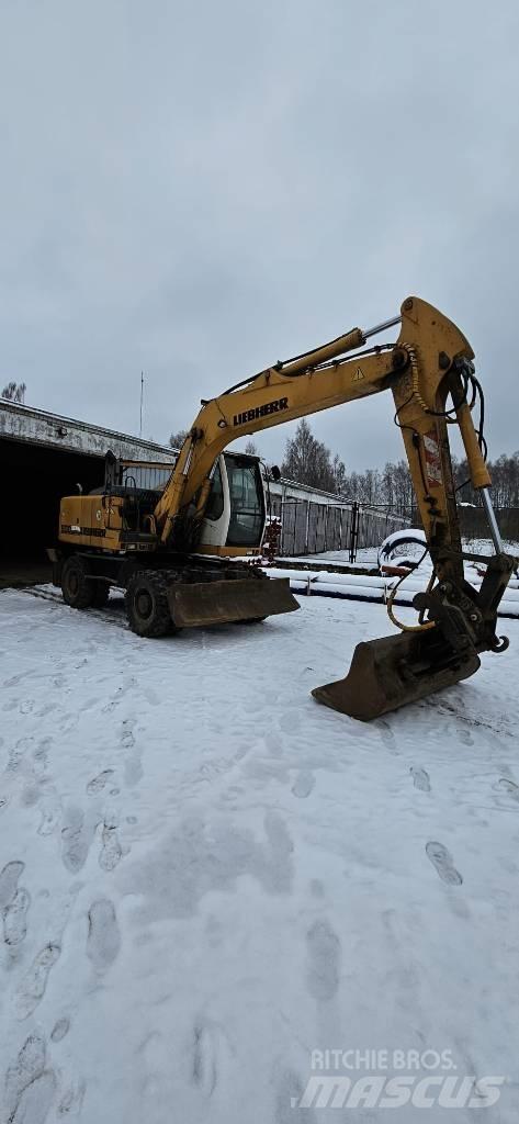 Liebherr A 900 C Bageri točkaši