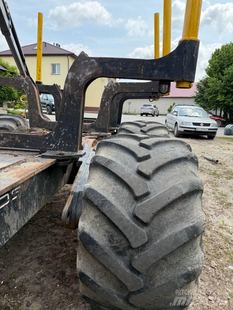 Valtra + KRONOS T 193 Traktori