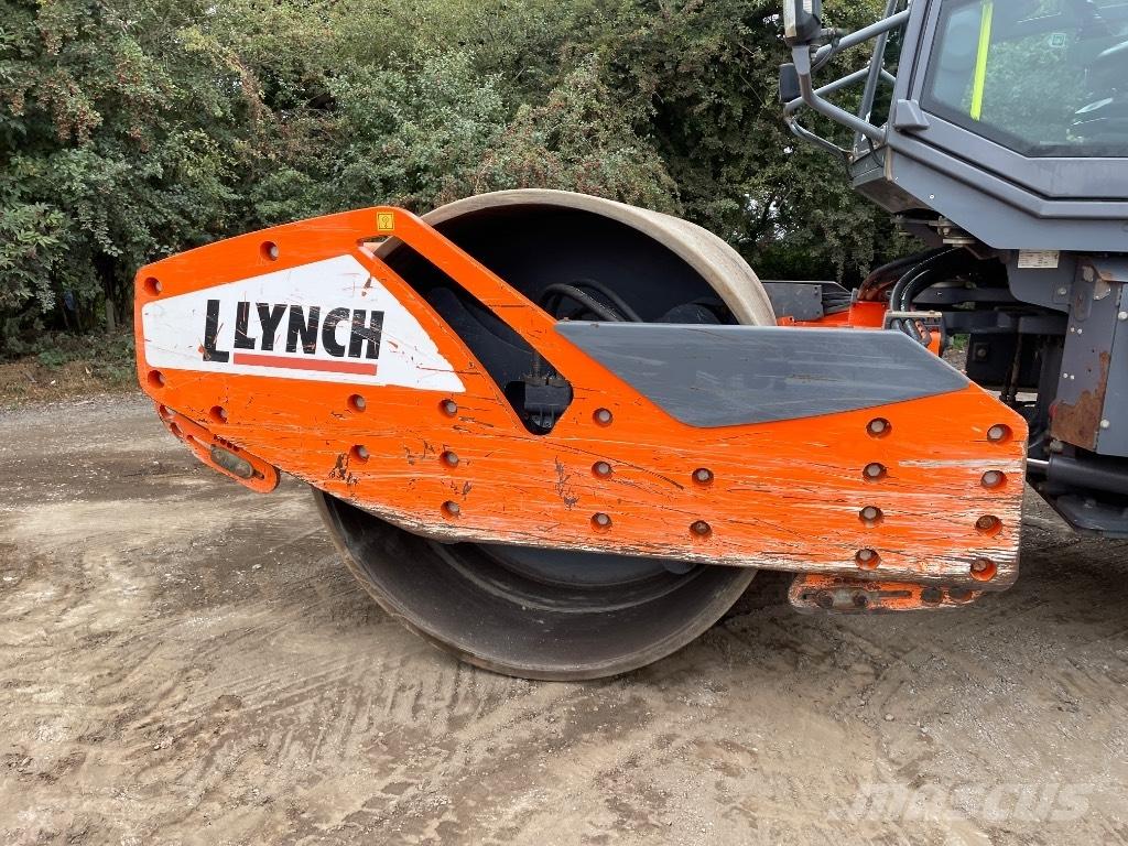 Hamm H 16 i Valjci sa jednim bubnjem