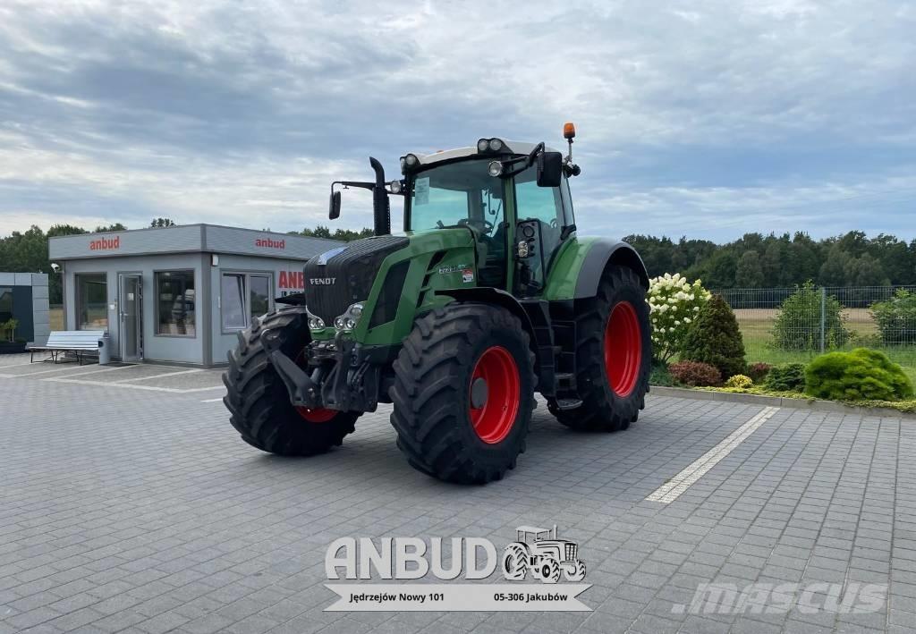 Fendt 826 Vario Traktori