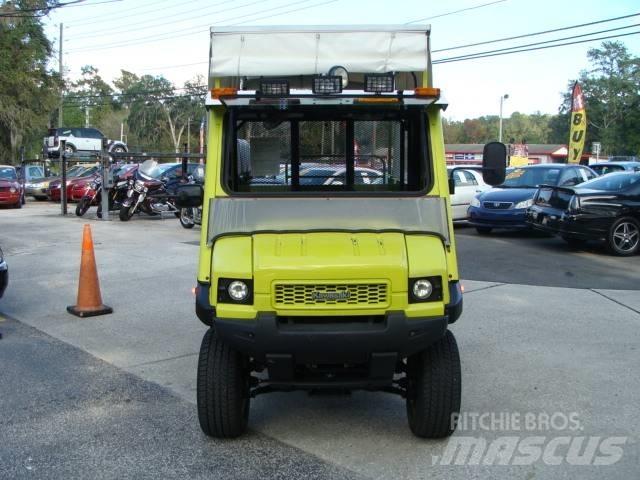 Kawasaki MULE 6X4 Pomoćne mašine
