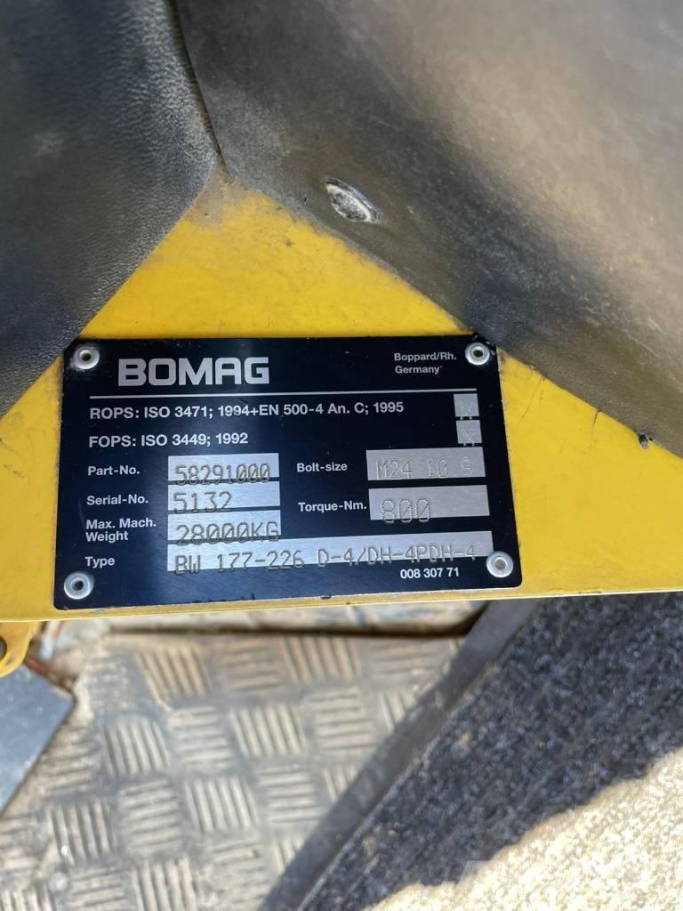 Bomag 213 DH-4 Valjci sa jednim bubnjem