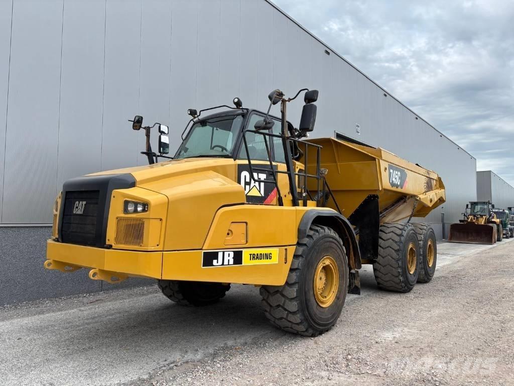 CAT 745 C Zglobni damperi