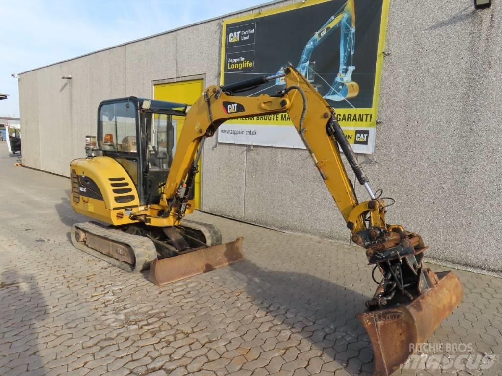 CAT 302.5 C Mini bageri < 7t