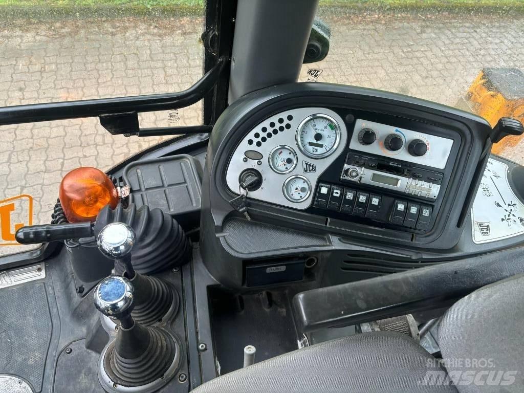 JCB 3 CX Rovokopači