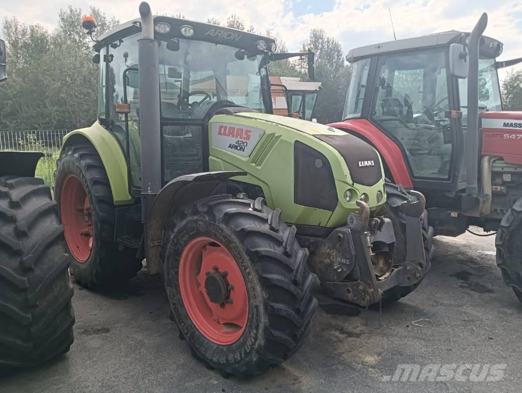 CLAAS Arion 420 Traktori