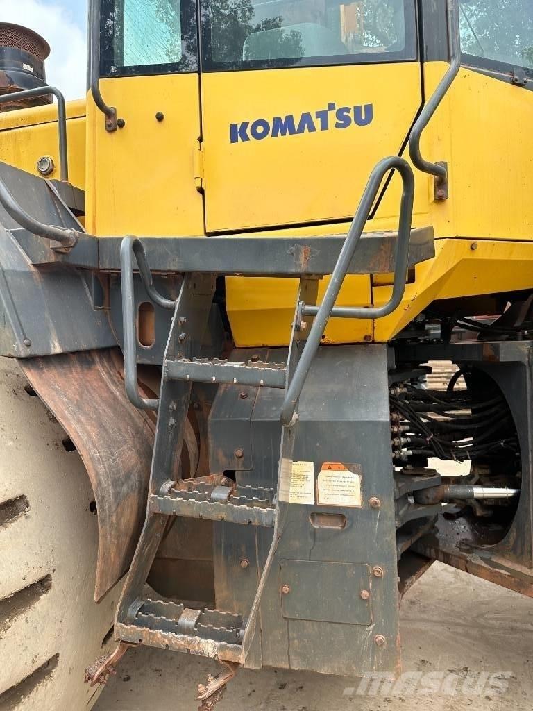 Komatsu WA 470-6 Utovarivači na točkove