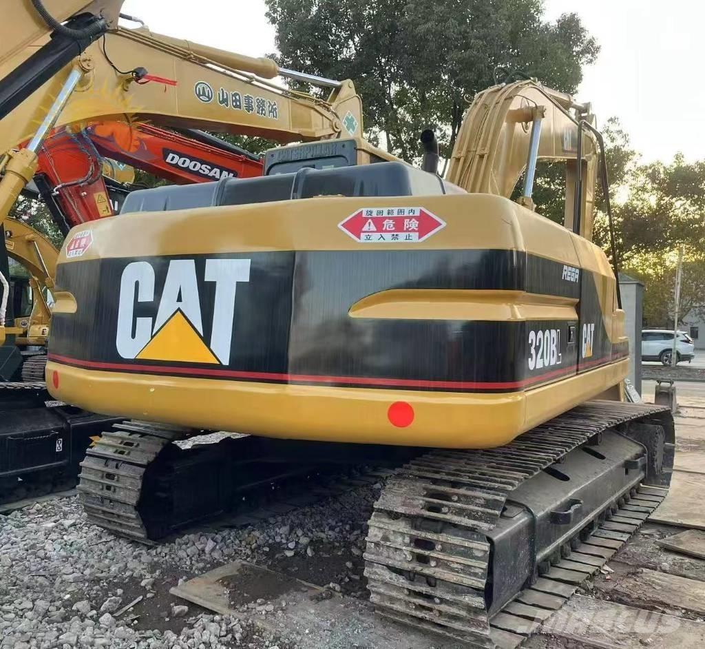 CAT 320 B L Bageri guseničari