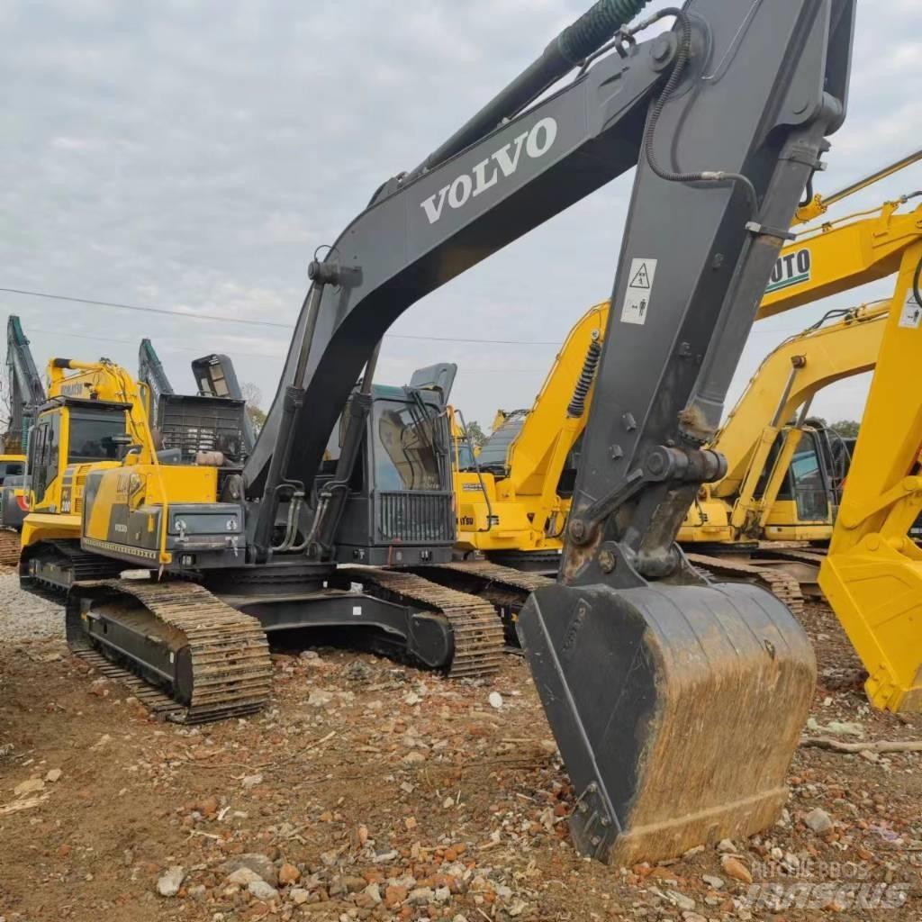 Volvo EC 240 Bageri guseničari