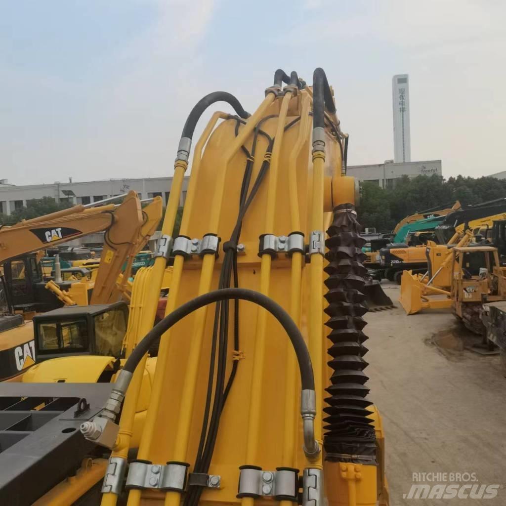 Komatsu PC 220-8 Bageri guseničari