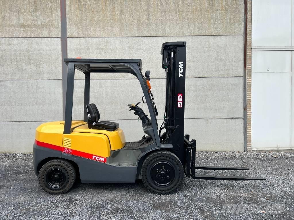 TCM FD30T3 Dizelski viljuškari