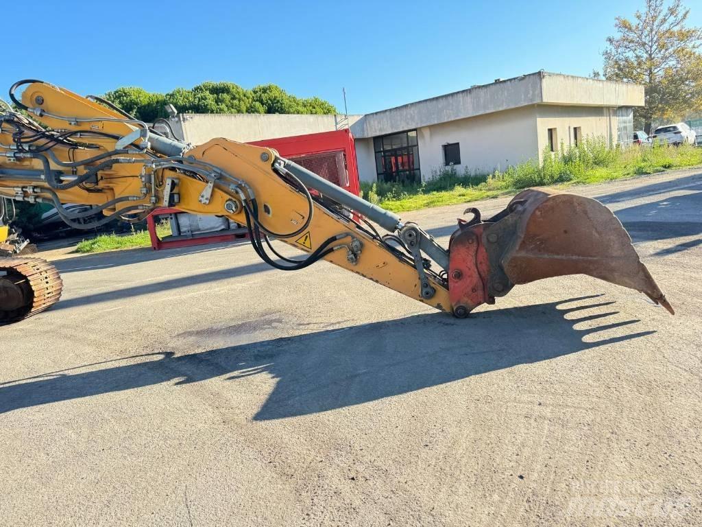 Liebherr R 918 LC Bageri guseničari