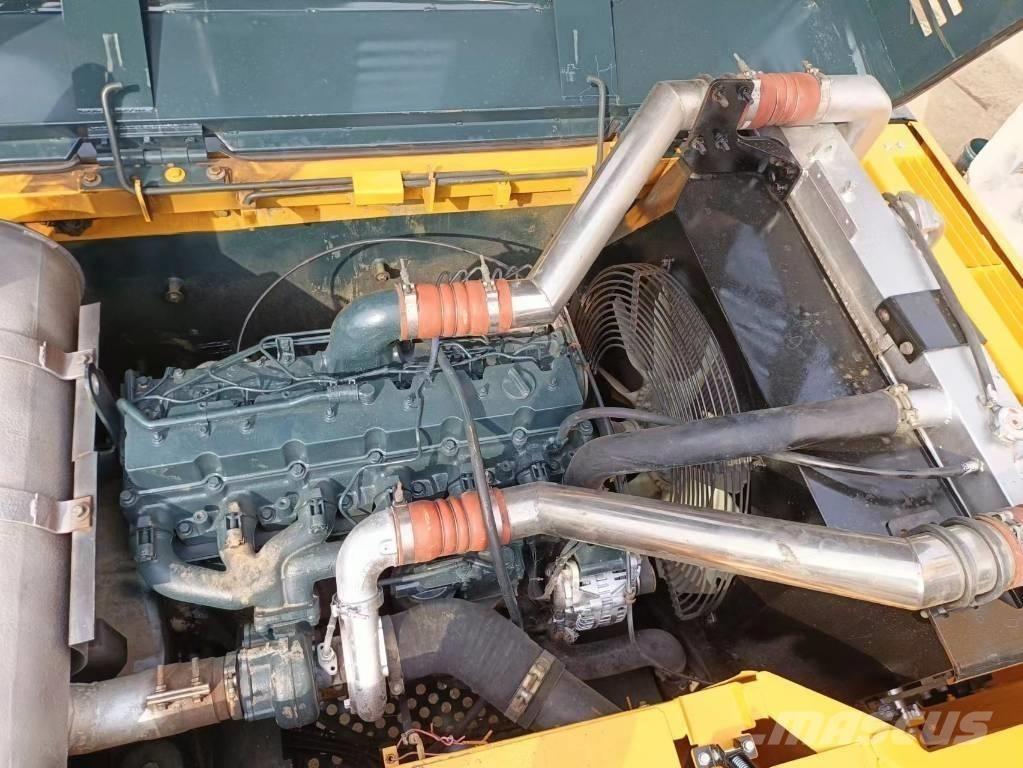 Hyundai 305-9 Bageri guseničari