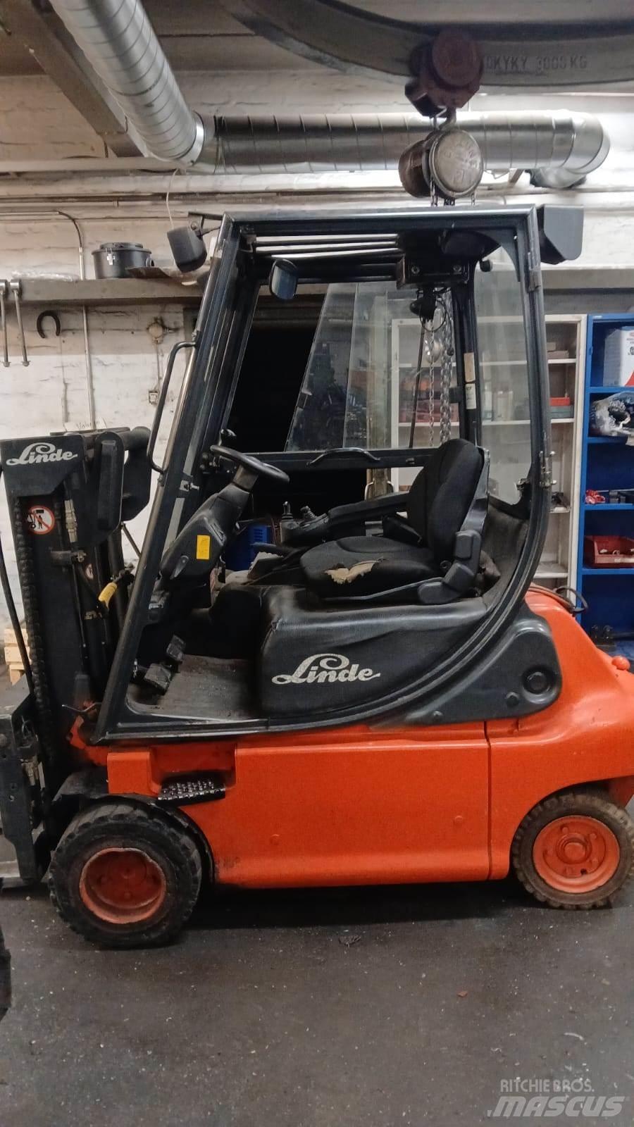 Linde E20P-02 Električni viljuškari