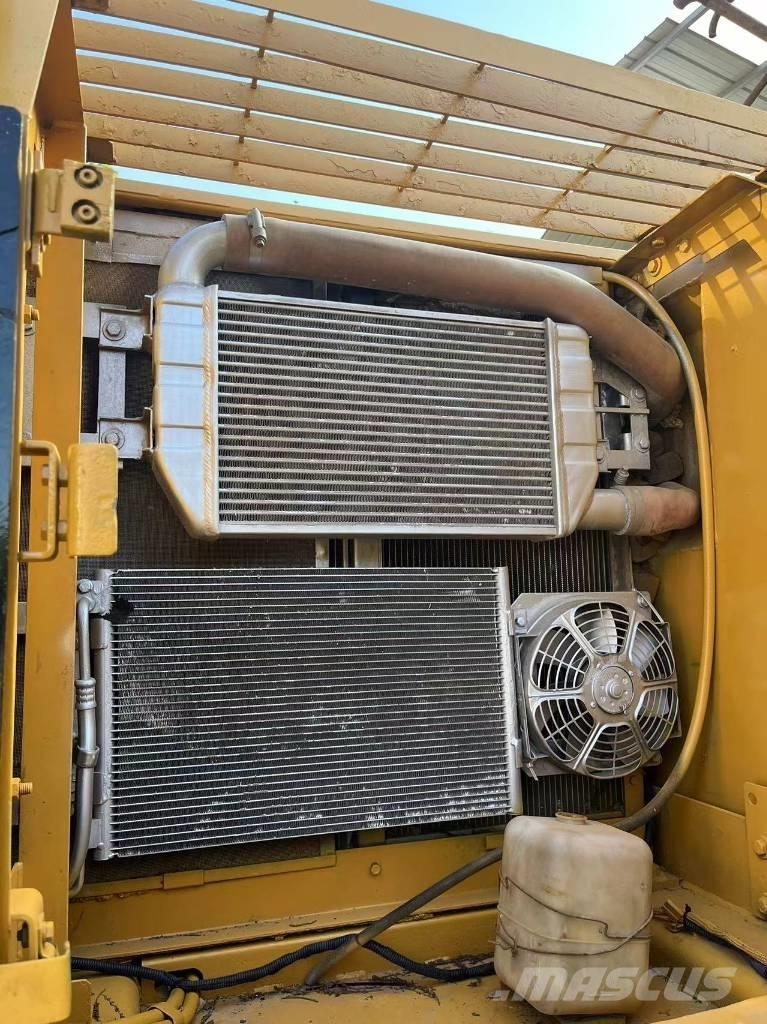 CAT 320 C L Bageri guseničari