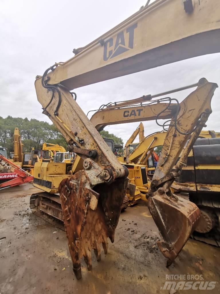 CAT E 70 B Bageri guseničari