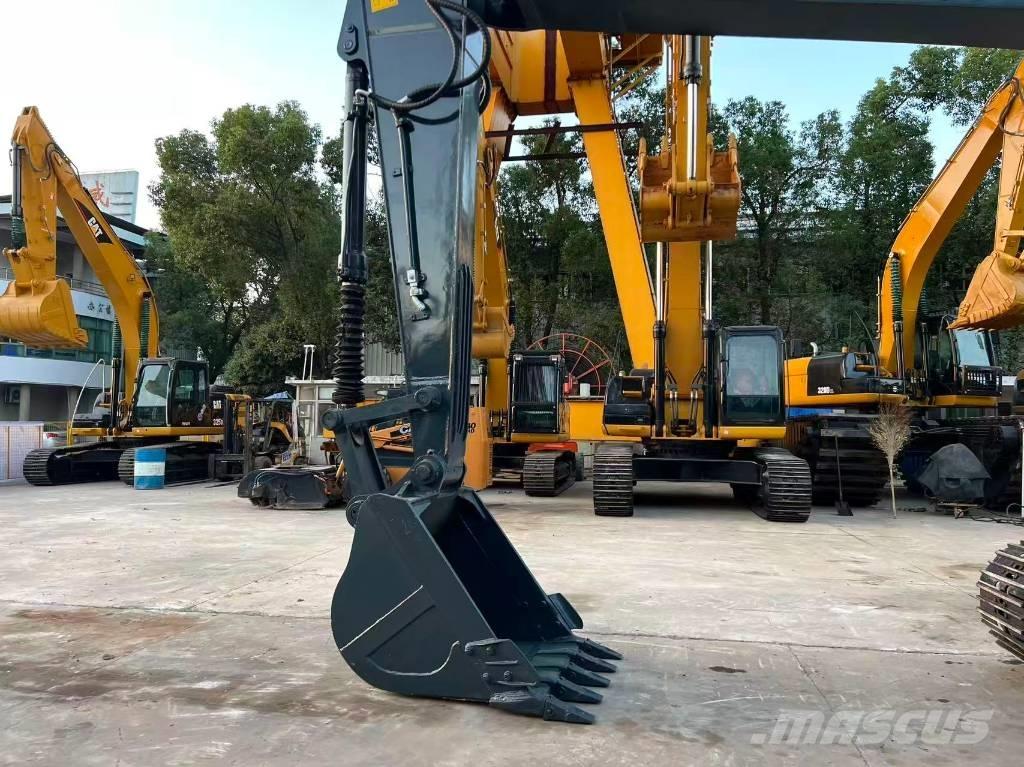 Hyundai R220LC-9S Midi bageri 7t – 12t