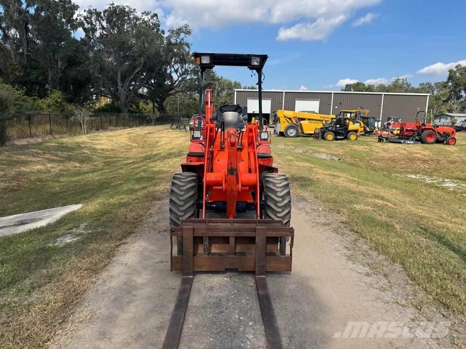 Kubota R 420 Utovarivači na točkove