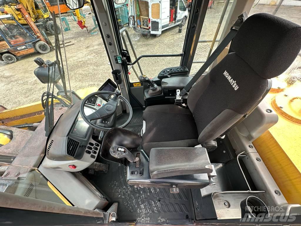 Komatsu WA 500-7 Utovarivači na točkove