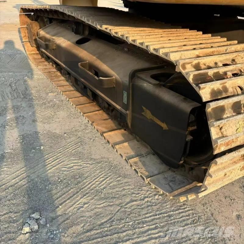 CAT 312 Bageri guseničari