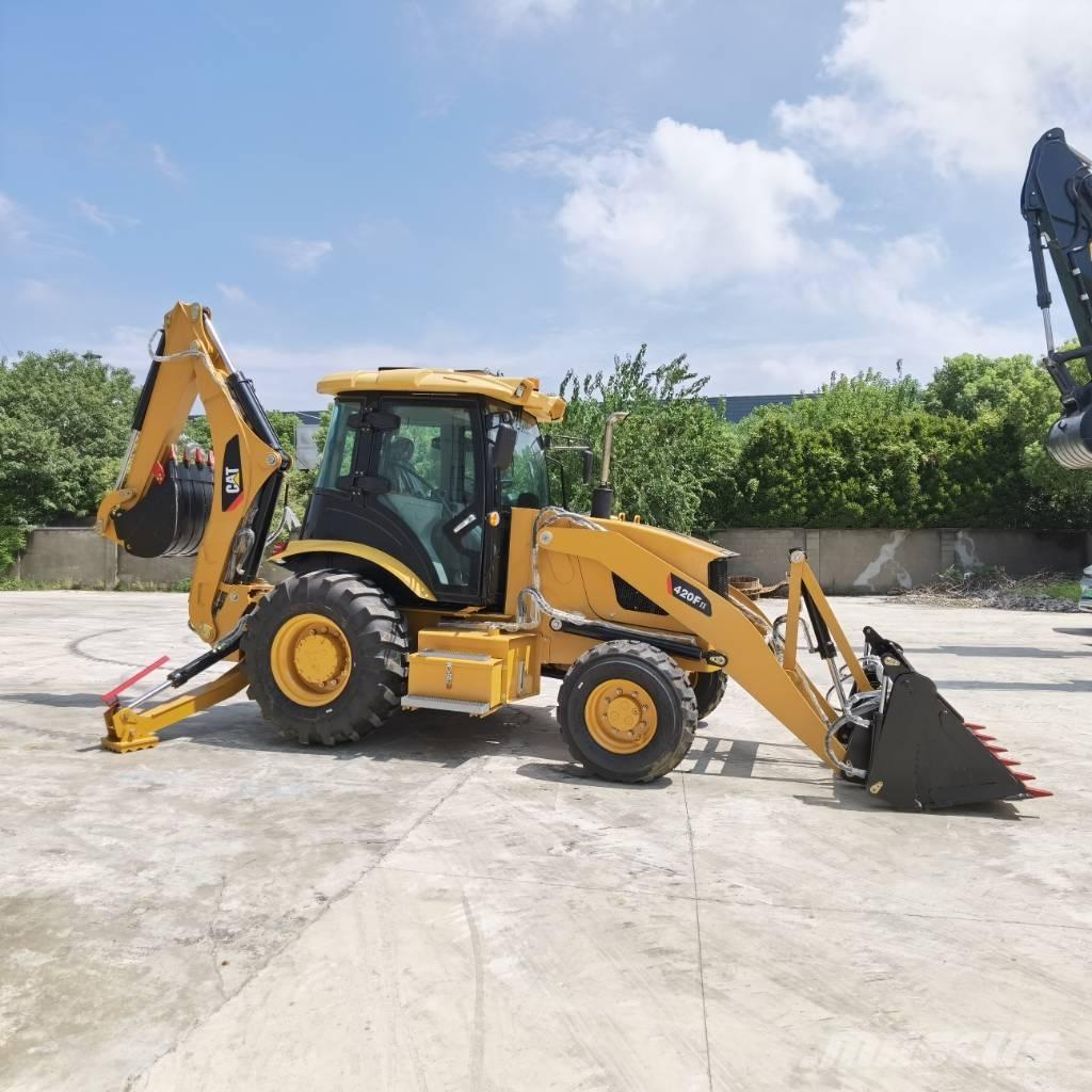 CAT 420 F Rovokopači