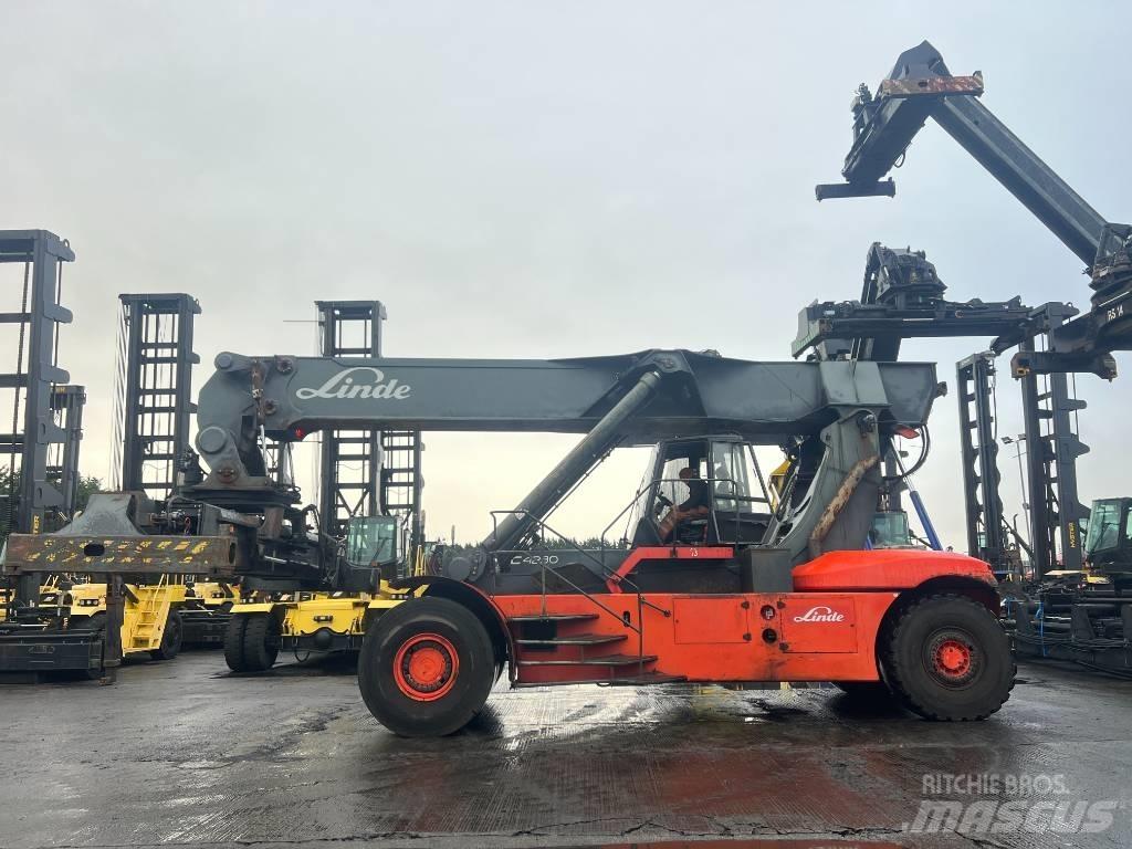 Linde C4230TL Dohvatni viljuškari