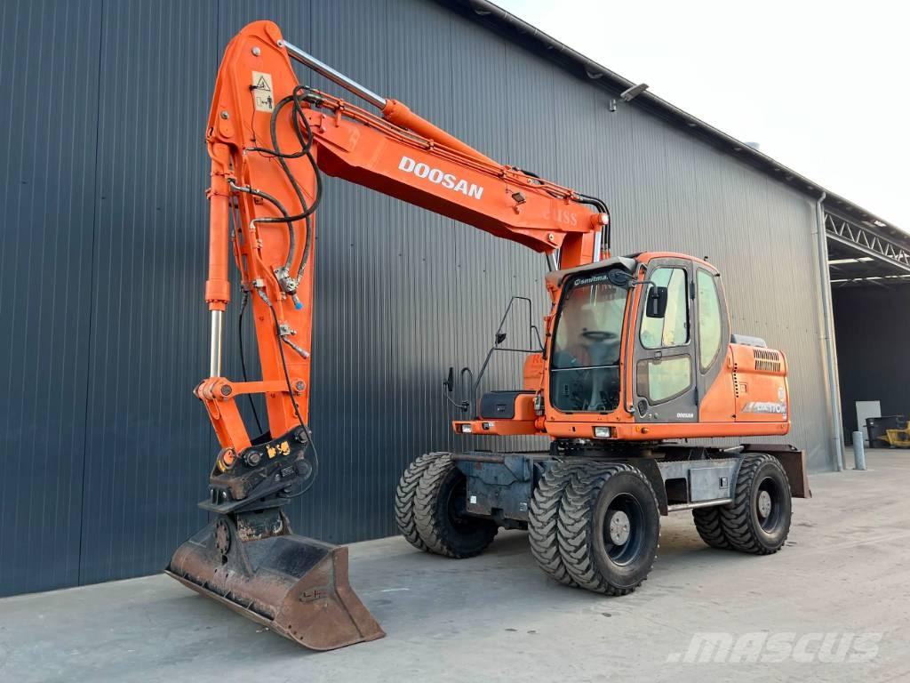 Doosan DX170W Bageri točkaši