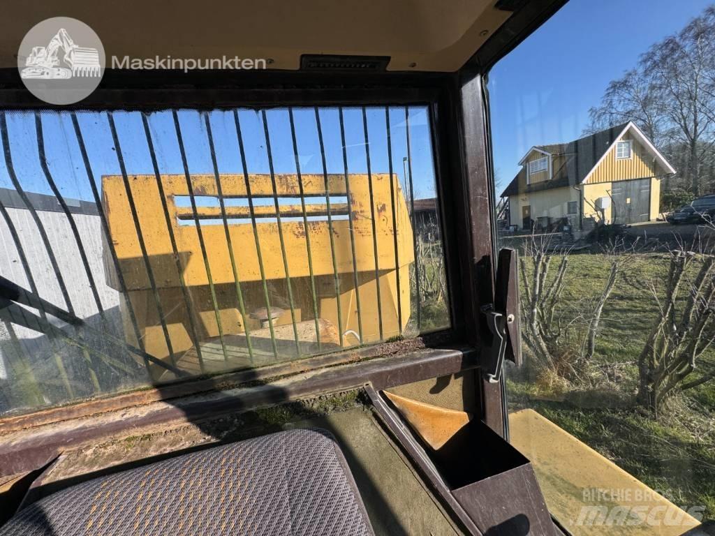Hydrema 910 Zglobni damperi