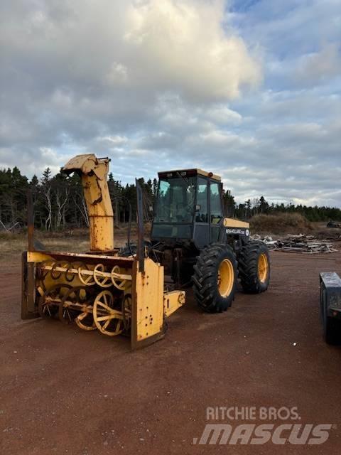 New Holland 9030 Traktori