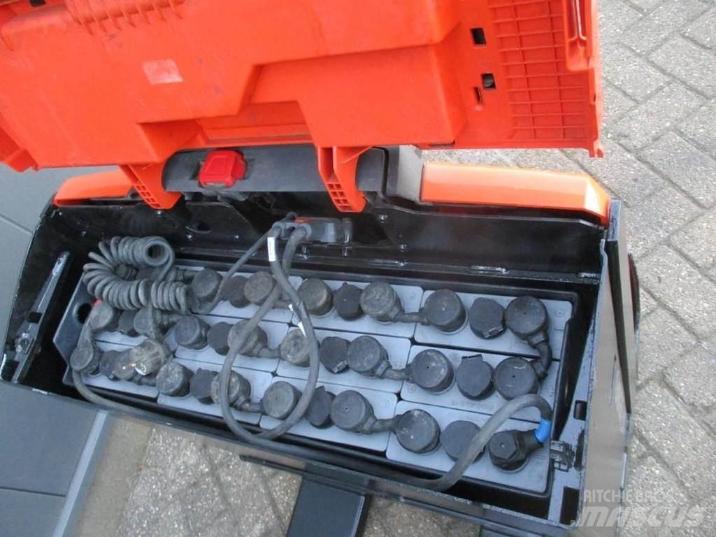 BT LWE 160 Nisko podizni električni viljuškar