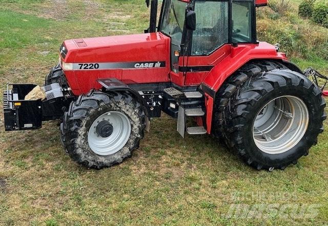 Case IH 7220 Magnum Traktori