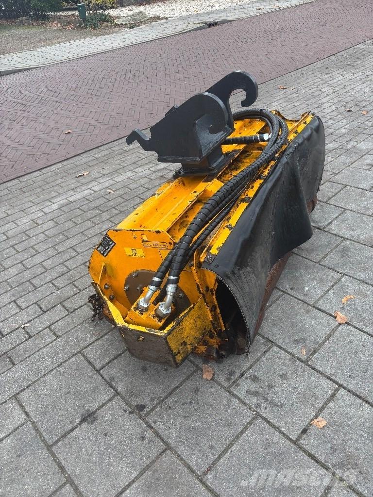 Herder Kmu 130 Polovni trimeri za živu ogradu