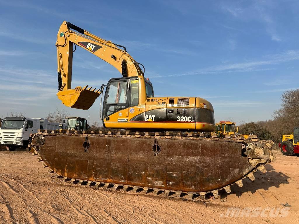 CAT 320 C L Polovni amfibijski bageri