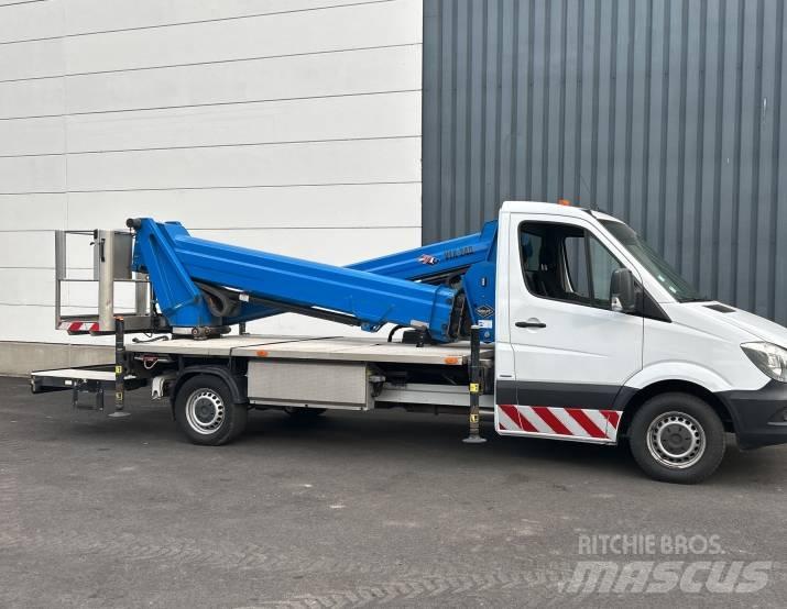 VERSALIFT VTX-240 Auto korpe