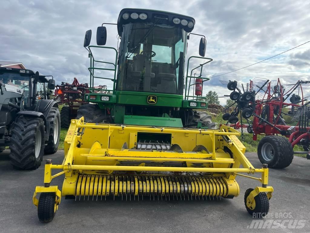 John Deere 7250 Mašine za stočnu hranu sa sopstvenim pogonom
