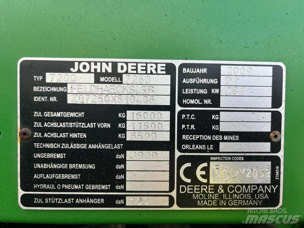John Deere 7250 Mašine za stočnu hranu sa sopstvenim pogonom