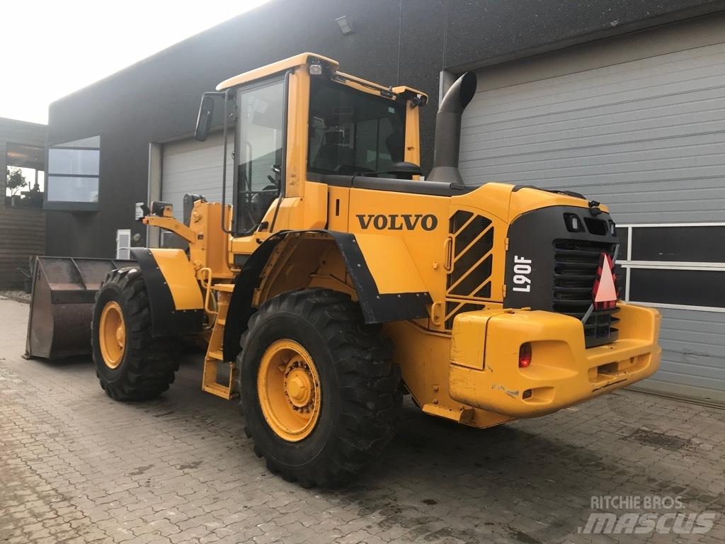 Volvo L90F Utovarivači na točkove
