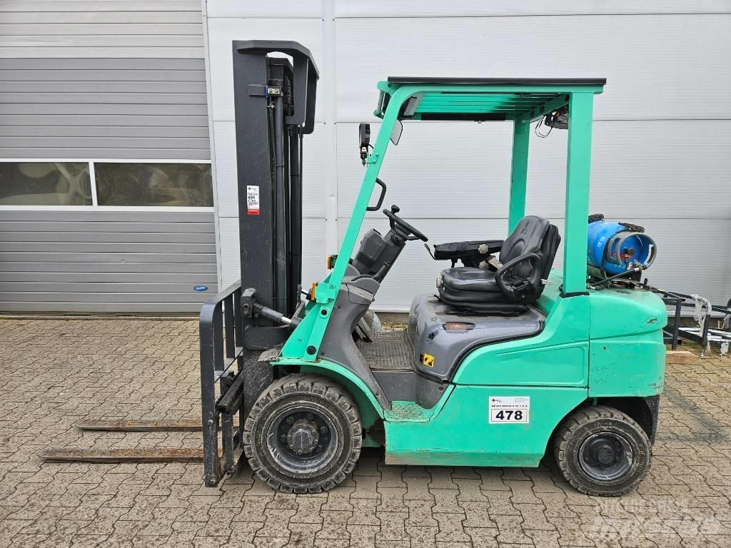 Mitsubishi FG 25 Plinski viljuškari