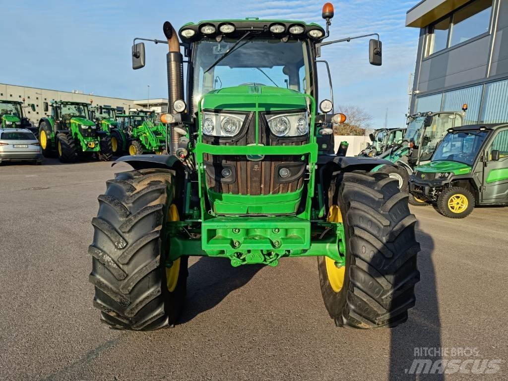 John Deere 6140 R Traktori