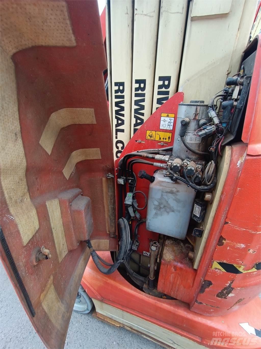 JLG T10E Ostali kranovi i platforme