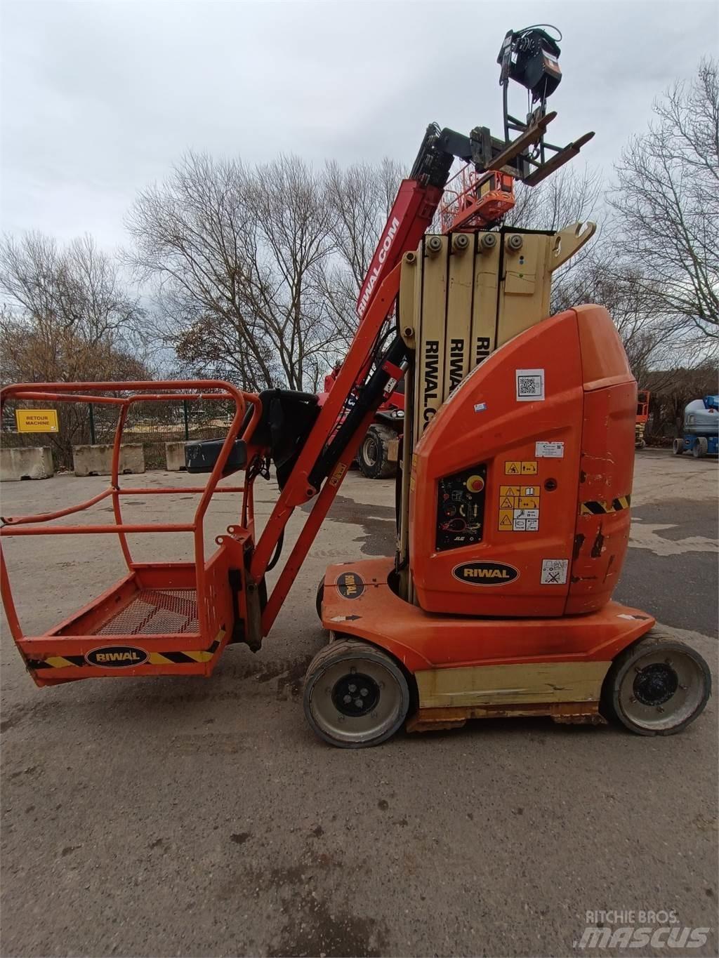 JLG T10E Ostali kranovi i platforme