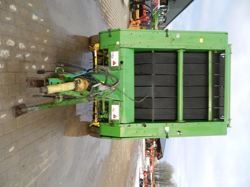 John Deere 550 Prese/balirke za rolo bale