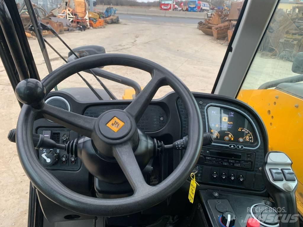 JCB 525-60 HI VIZ Poljoprivredni teleskopski utovarivači