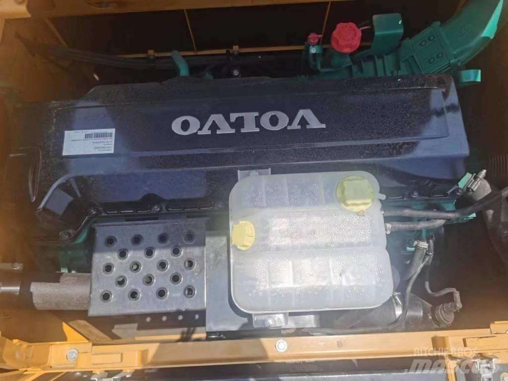 Volvo EC 480 D L Bageri guseničari