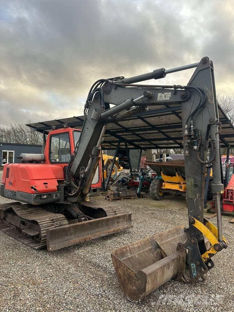 Komatsu PC 75 Midi bageri 7t – 12t