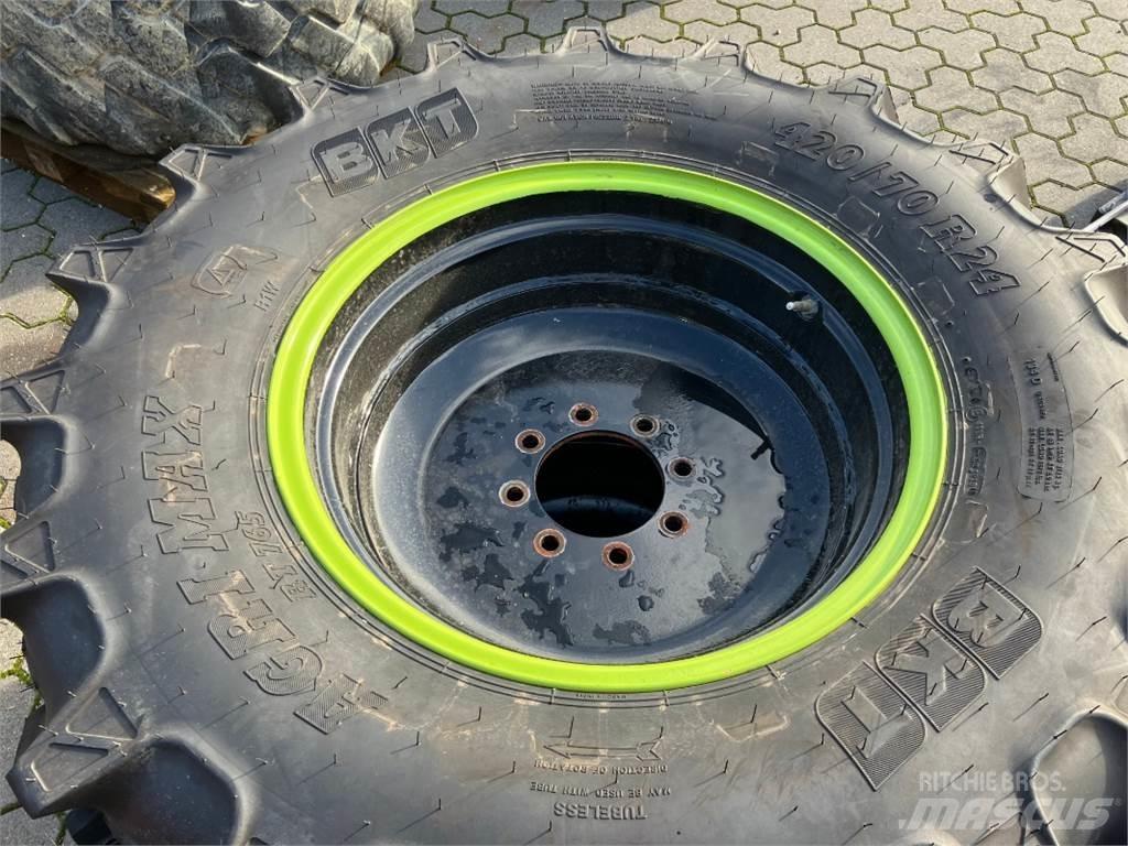 BKT 420/70R24 Gume, točkovi i felne
