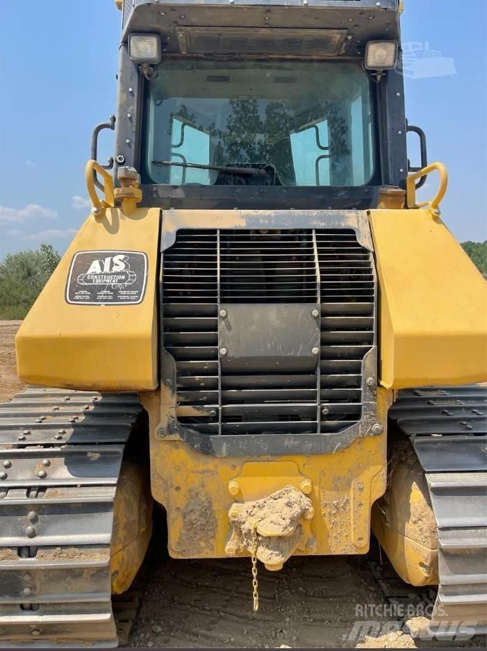 Komatsu D 51 PX-22 Buldožeri guseničari