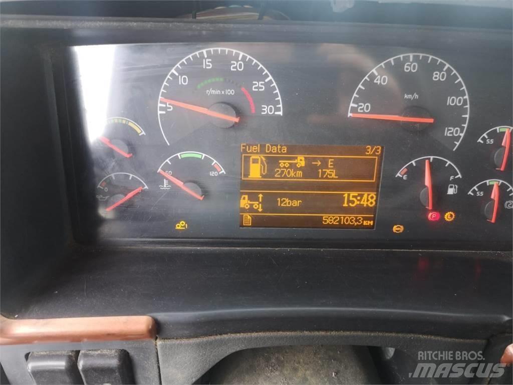 Volvo FH 12 Rol kiper kamioni sa kukom za podizanje tereta