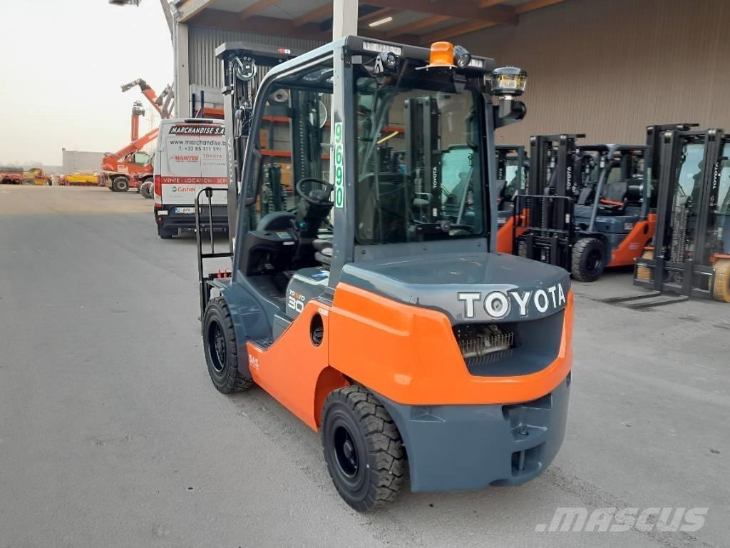 Toyota 52-8 FDF 30 Dizelski viljuškari