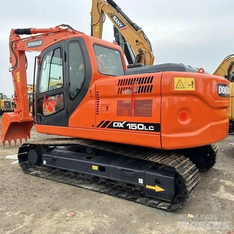 Doosan DX150 Bageri guseničari